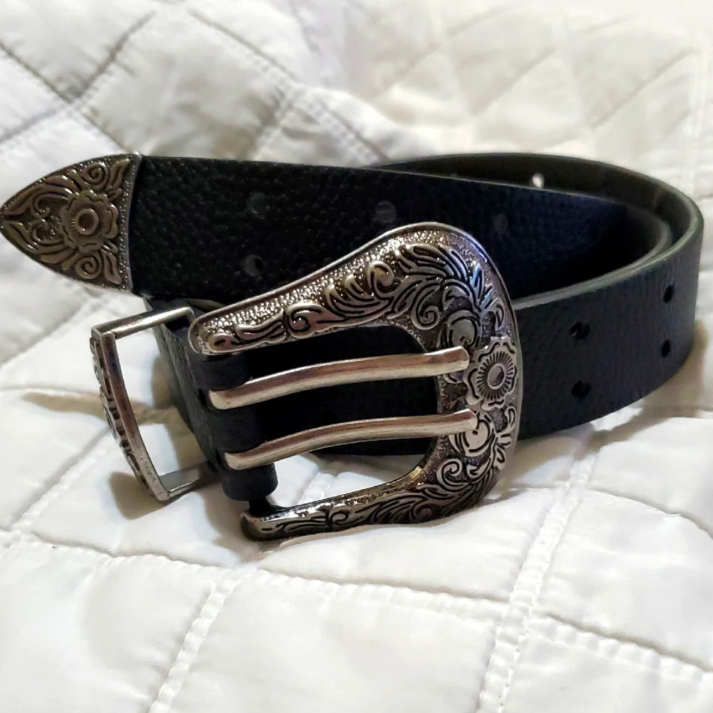 Western Belt Black Silver Tone Buckle Wild Fable Womens XL